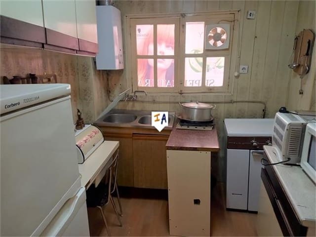 6 soveværelse Byhus til salg i Alcalá la Real - € 110.000 (Ref: 6631216)