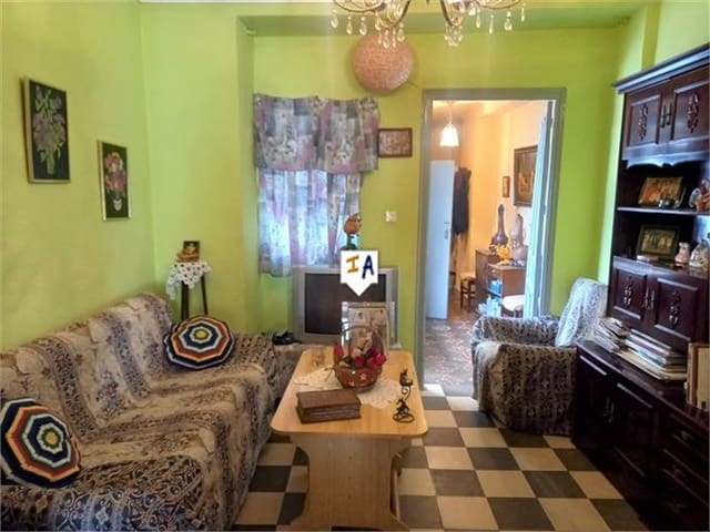 6 soveværelse Byhus til salg i Alcalá la Real - € 110.000 (Ref: 6631216)