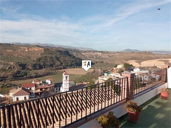 9 soveværelse Byhus til salg i Moraleda de Zafayona med garage - € 175.000 (Ref: 6639551)