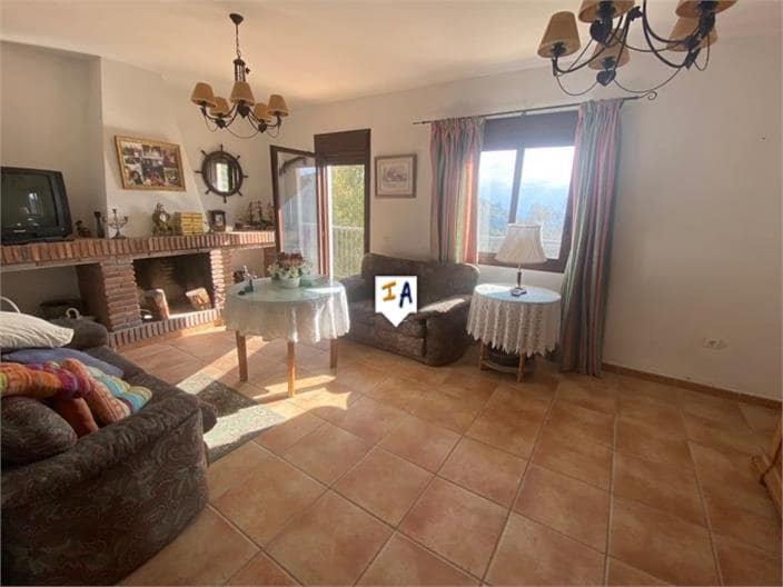 4 soveværelse Byhus til salg i Comares med garage - € 240.000 (Ref: 6673640)