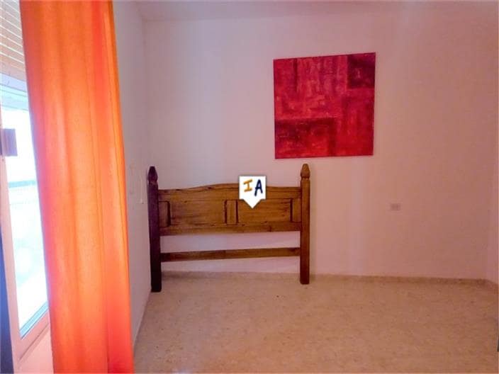 5 bedroom Townhouse for sale in Priego de Cordoba - € 73,000 (Ref: 6682336)