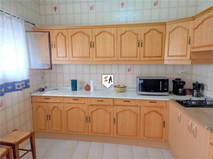 5 bedroom Townhouse for sale in Priego de Cordoba - € 73,000 (Ref: 6682336)