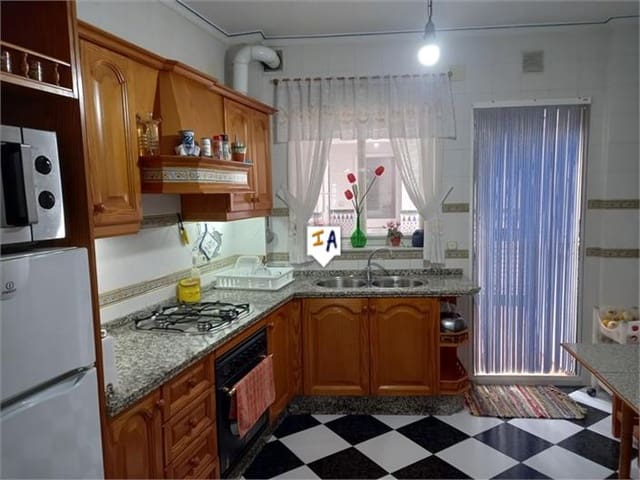 3 slaapkamer Appartement te koop in Priego de Córdoba - € 160.000 (Ref: 6717239)