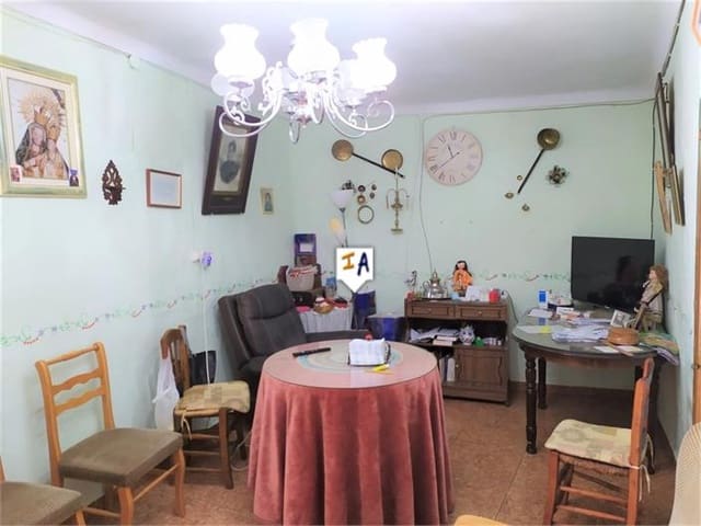 4 soverom Hus til salgs i Iznájar - € 185 000 (Ref: 6722494)