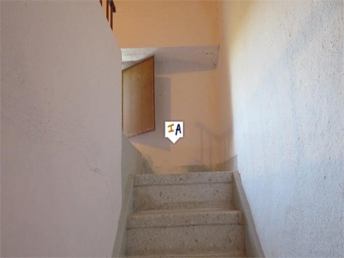 3 soveværelse Finca/Landehus til salg i Fuensanta de Martos med swimmingpool garage - € 90.000 (Ref: 6884683)