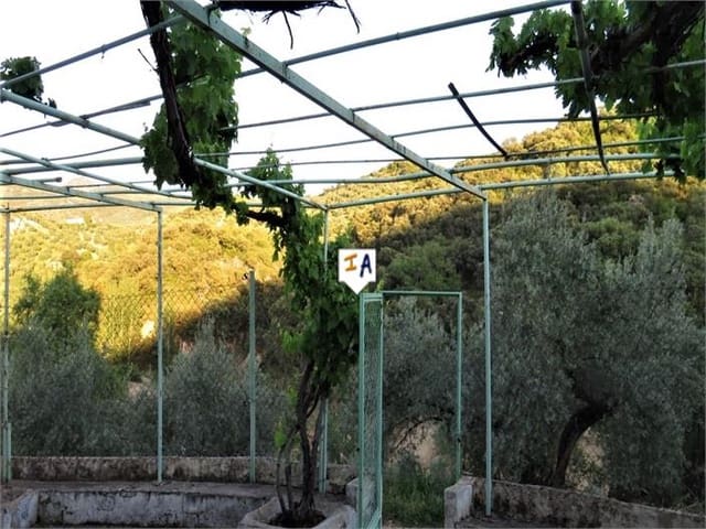 3 soveværelse Finca/Landehus til salg i Fuensanta de Martos med swimmingpool garage - € 90.000 (Ref: 6884683)