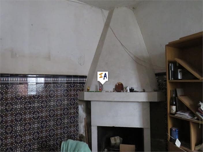 6 soveværelse Byhus til salg i Alcaudete - € 89.000 (Ref: 6919718)