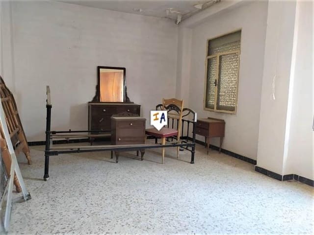 5 soverom Hus til salgs i Lucena - € 79 900 (Ref: 7029832)