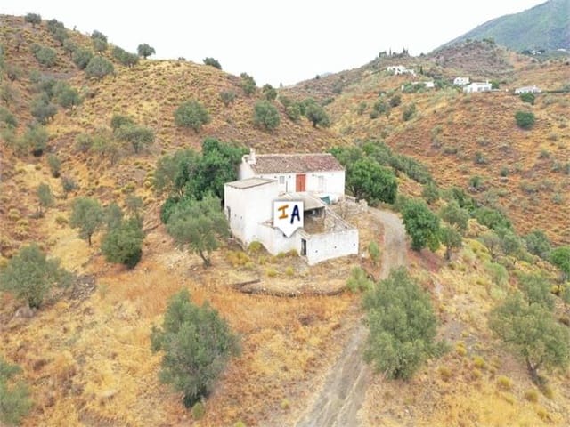 3 slaapkamer Finca/Landhuis te koop in Canillas de Aceituno met garage - € 310.000 (Ref: 7081730)