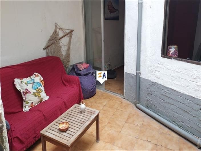 4 soveværelse Byhus til salg i Castillo de Locubin - € 43.000 (Ref: 7101447)