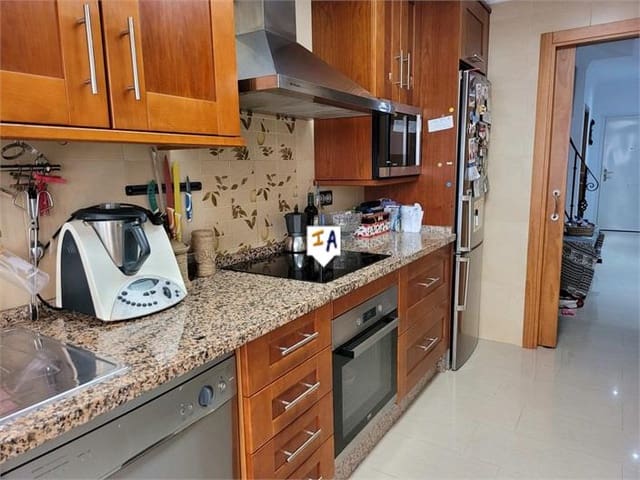 4 soveværelse Byhus til salg i Mollina med garage - € 195.000 (Ref: 7107450)