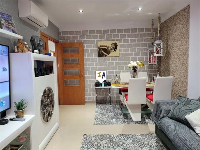 4 soveværelse Byhus til salg i Mollina med garage - € 195.000 (Ref: 7107450)