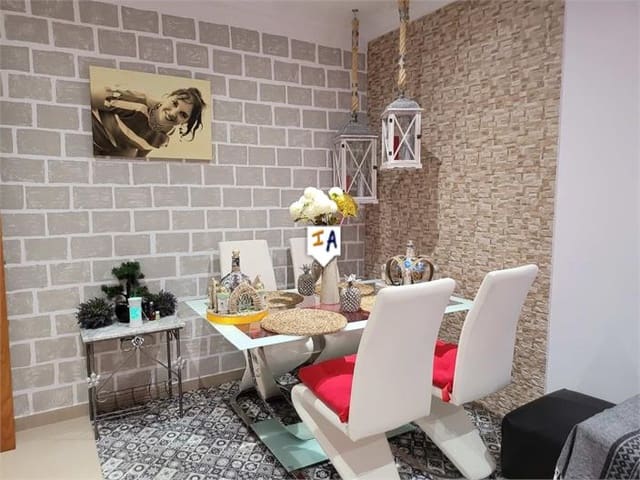 4 soveværelse Byhus til salg i Mollina med garage - € 195.000 (Ref: 7107450)