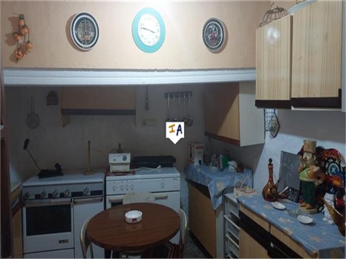 4 soveværelse Byhus til salg i Carcabuey - € 49.000 (Ref: 7240951)