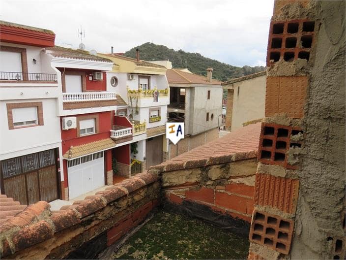 4 soveværelse Byhus til salg i Fuensanta de Martos med garage - € 180.000 (Ref: 7296297)