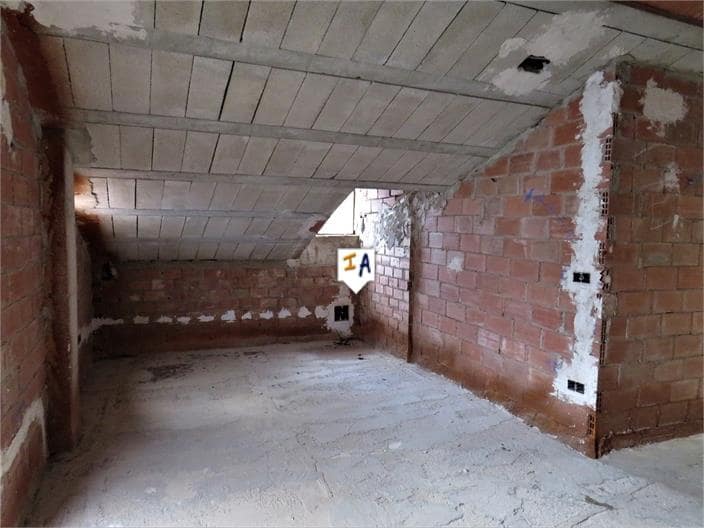 4 soveværelse Byhus til salg i Fuensanta de Martos med garage - € 180.000 (Ref: 7296297)