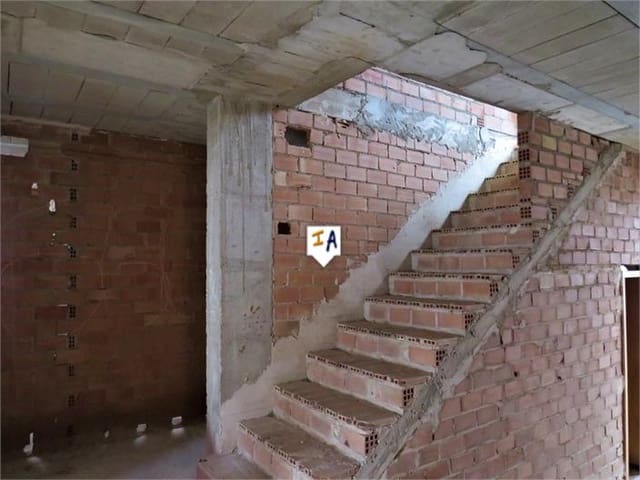 4 soverom Hus til salgs i Fuensanta de Martos med garasje - € 180 000 (Ref: 7296297)