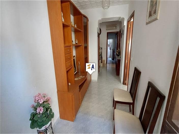 6 bedroom Townhouse for sale in Priego de Cordoba - € 48,000 (Ref: 7303264)
