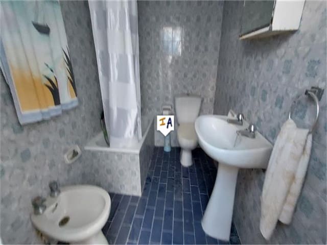 6 makuuhuone Omakotitalo myytävänä paikassa Priego de Córdoba - 48 000 € (Ref: 7303264)