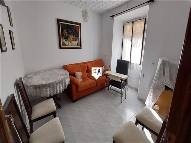 6 makuuhuone Omakotitalo myytävänä paikassa Priego de Córdoba - 48 000 € (Ref: 7303264)