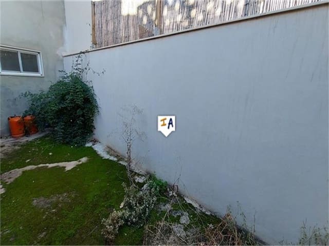 6 makuuhuone Omakotitalo myytävänä paikassa Priego de Córdoba - 48 000 € (Ref: 7303264)