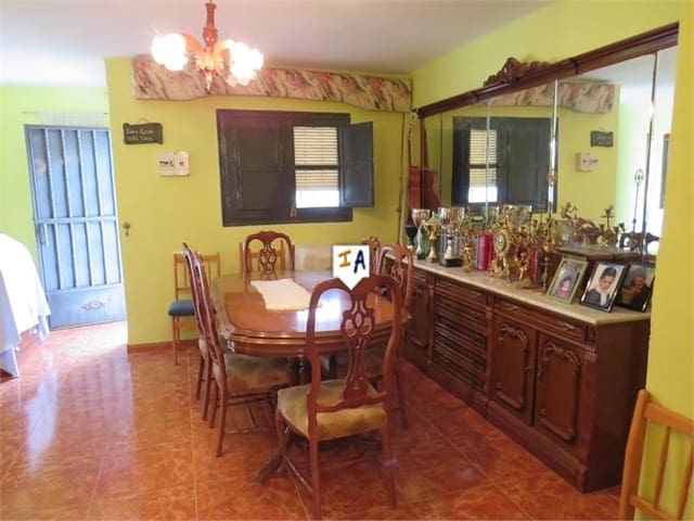 3 bedroom Townhouse for sale in Villatorres - € 45,000 (Ref: 7316166)