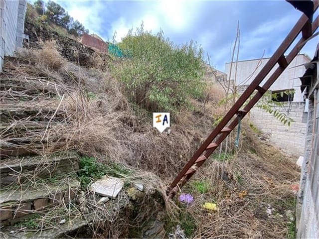 3 soveværelse Byhus til salg i Montefrío med garage - € 35.000 (Ref: 7335734)