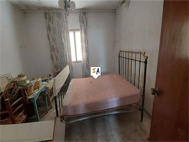 4 slaapkamer Huis te koop in Priego de Córdoba - € 37.000 (Ref: 7364641)