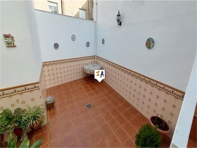 4 sovrum Hus till salu i Valdepeñas de Jaén med garage - 117 000 € (Ref: 7424758)