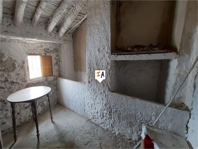 3 soverom Hus til salgs i Carcabuey - € 39 000 (Ref: 7444557)