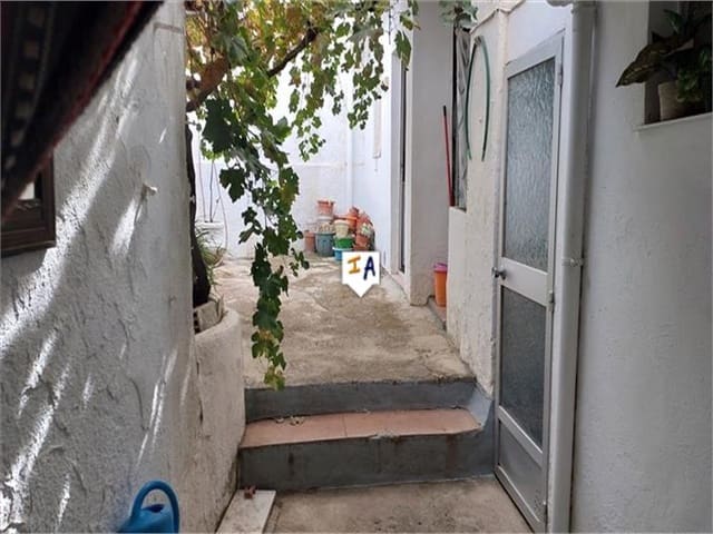 4 soverom Hus til salgs i Carcabuey - € 53 000 (Ref: 7450413)