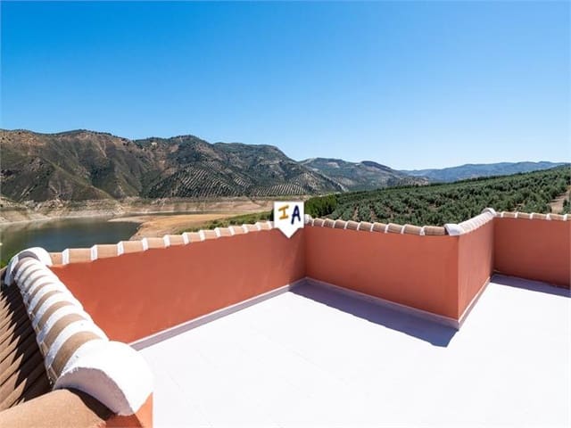 6 slaapkamer Villa te koop in Iznájar met zwembad garage - € 845.000 (Ref: 7558320)