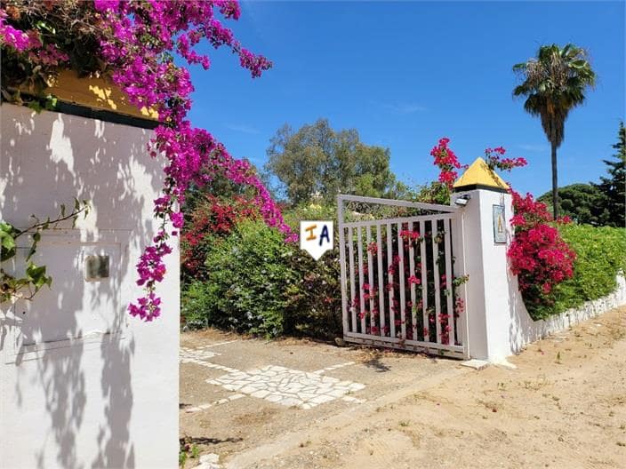 6 soveværelse Villa til salg i Marchena med swimmingpool garage - € 260.000 (Ref: 7563416)