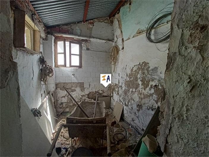 Byhus til salg i Lucena - € 58.900 (Ref: 7566733)