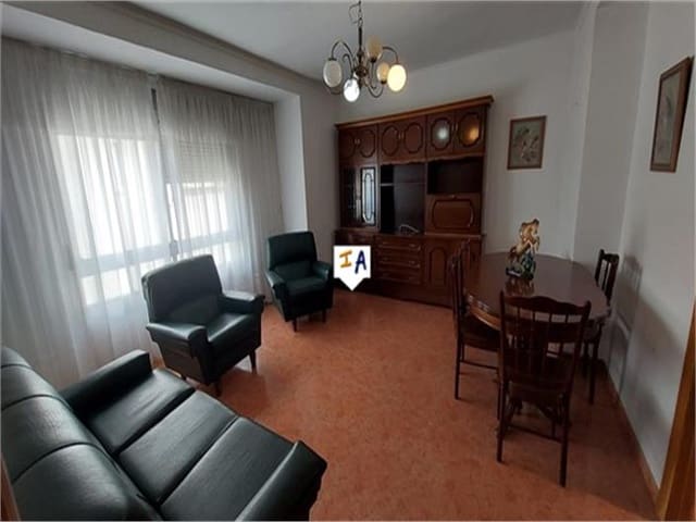 5 soverom Hus til salgs i Castillo de Locubín - € 67 000 (Ref: 7585554)