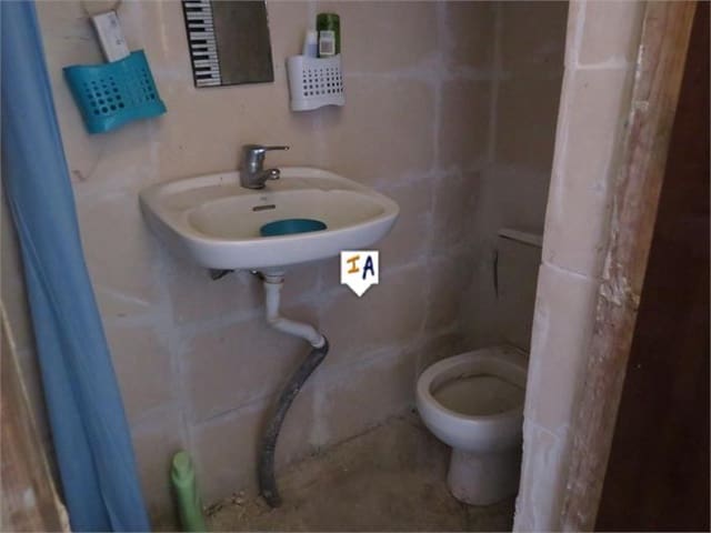 2 soveværelse Byhus til salg i Alcaudete - € 32.000 (Ref: 7664865)