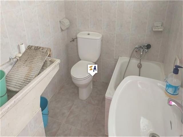 4 slaapkamer Huis te koop in Rute - € 63.000 (Ref: 7685326)