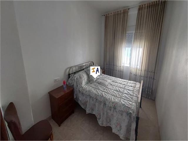 4 slaapkamer Huis te koop in Rute - € 63.000 (Ref: 7685326)