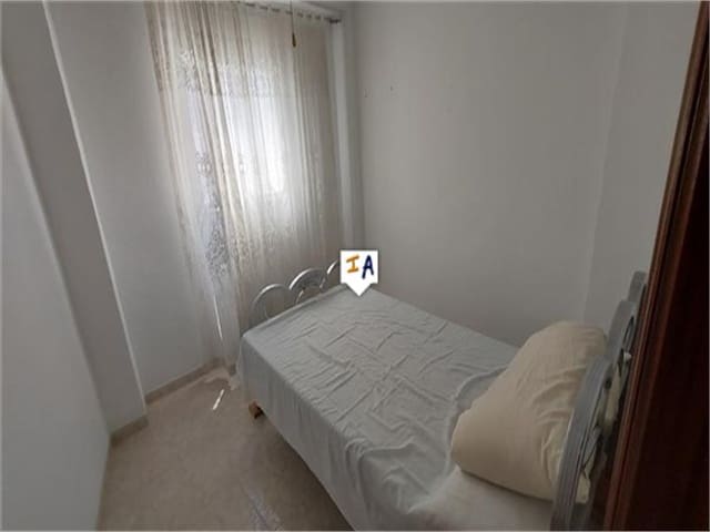 4 slaapkamer Huis te koop in Rute - € 63.000 (Ref: 7685326)