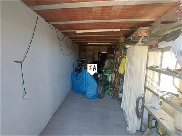 3 slaapkamer Finca/Landhuis te koop in Alcalá la Real met garage - € 65.000 (Ref: 7692306)
