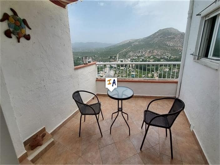 4 soveværelse Byhus til salg i Castillo de Locubin med garage - € 75.000 (Ref: 7708267)