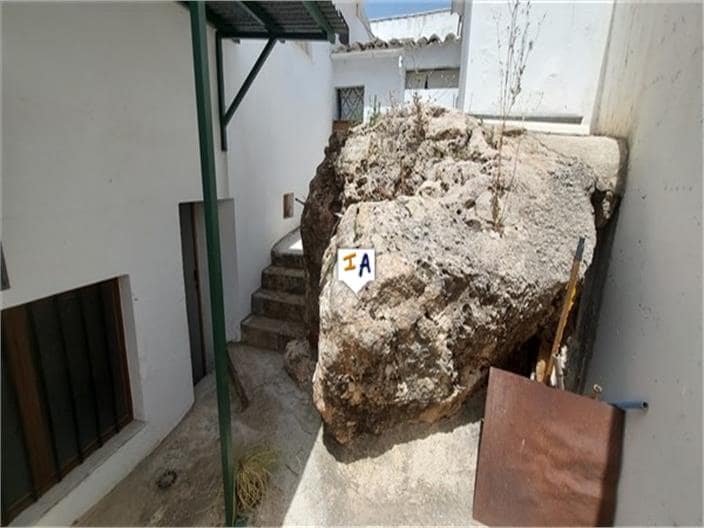 5 soverom Hus til salgs i Priego de Cordoba med garasje - € 95 000 (Ref: 7708269)