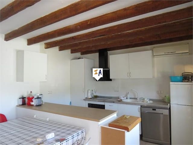 2 makuuhuone Maalaistalo myytävänä paikassa Monte Lope Alvarez, Martos mukana uima-altaan 
autotalli - 175 000 € (Ref: 7717730)