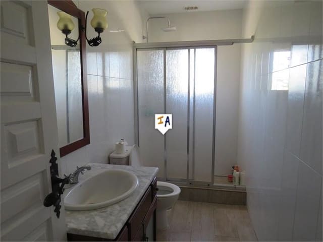 2 makuuhuone Maalaistalo myytävänä paikassa Monte Lope Alvarez, Martos mukana uima-altaan 
autotalli - 175 000 € (Ref: 7717730)