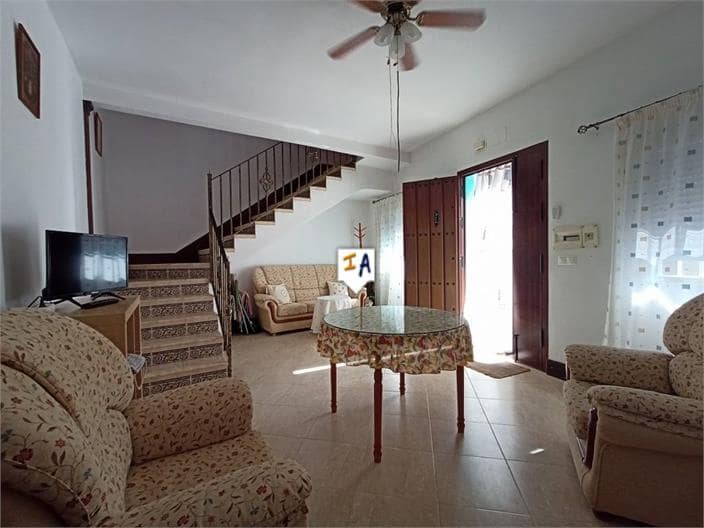 3 soveværelse Byhus til salg i Casariche - € 149.900 (Ref: 7729896)