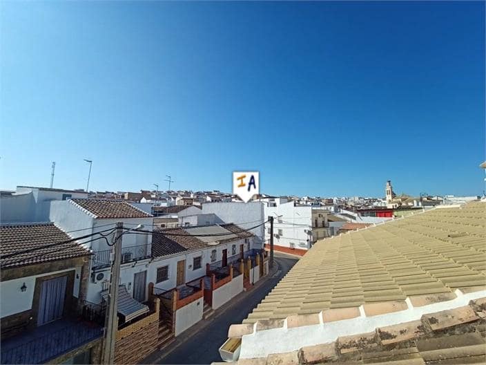 3 soveværelse Byhus til salg i Casariche - € 149.900 (Ref: 7729896)