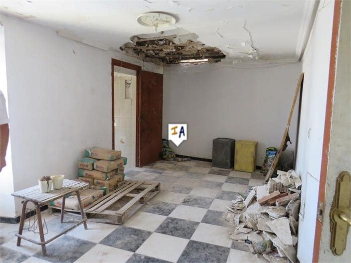 3 chambre Maison de Ville à vendre à Martos avec garage - 45 000 € (Ref: 7739827)