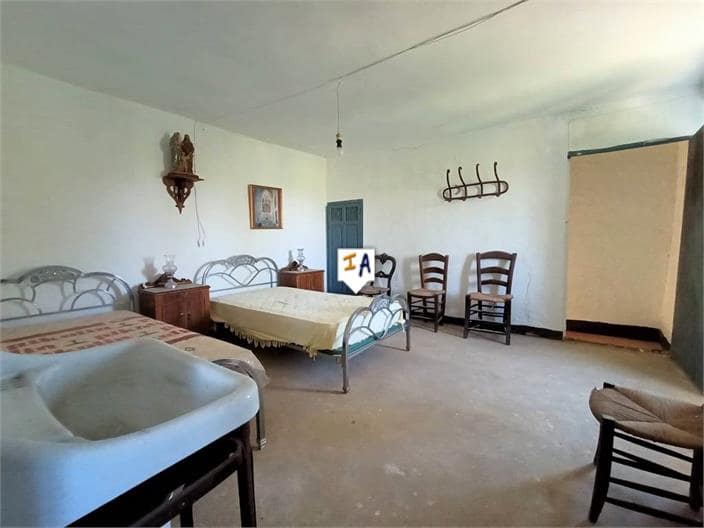 2 chambre Finca/Maison de Campagne à vendre à Cabra avec garage - 45 900 € (Ref: 7770527)