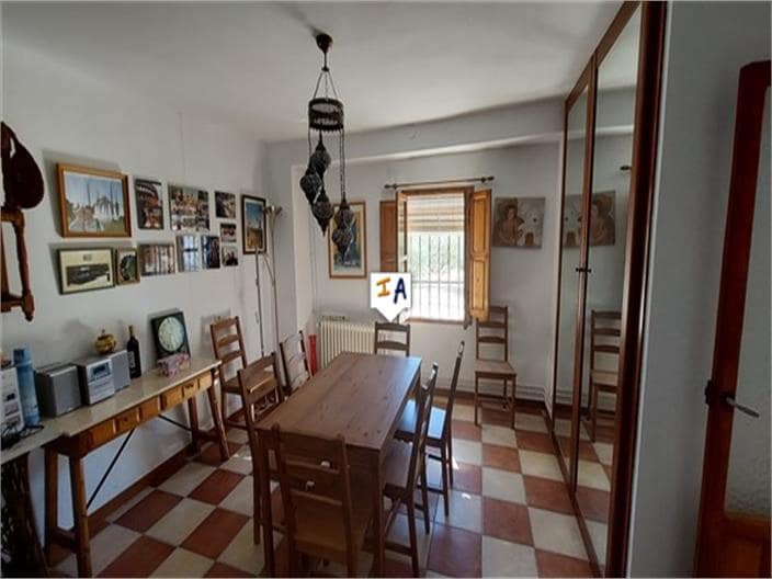 4 soverom Hus til salgs i Priego de Cordoba med garasje - € 93 000 (Ref: 7781811)