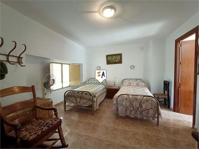 3 soverom Hus til salgs i Priego de Córdoba med garasje - € 59 000 (Ref: 7793367)